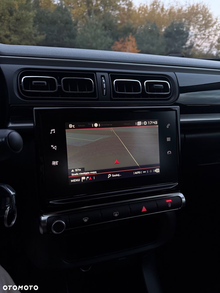 Citroën C3 1.2 PureTech Shine S&S - 6