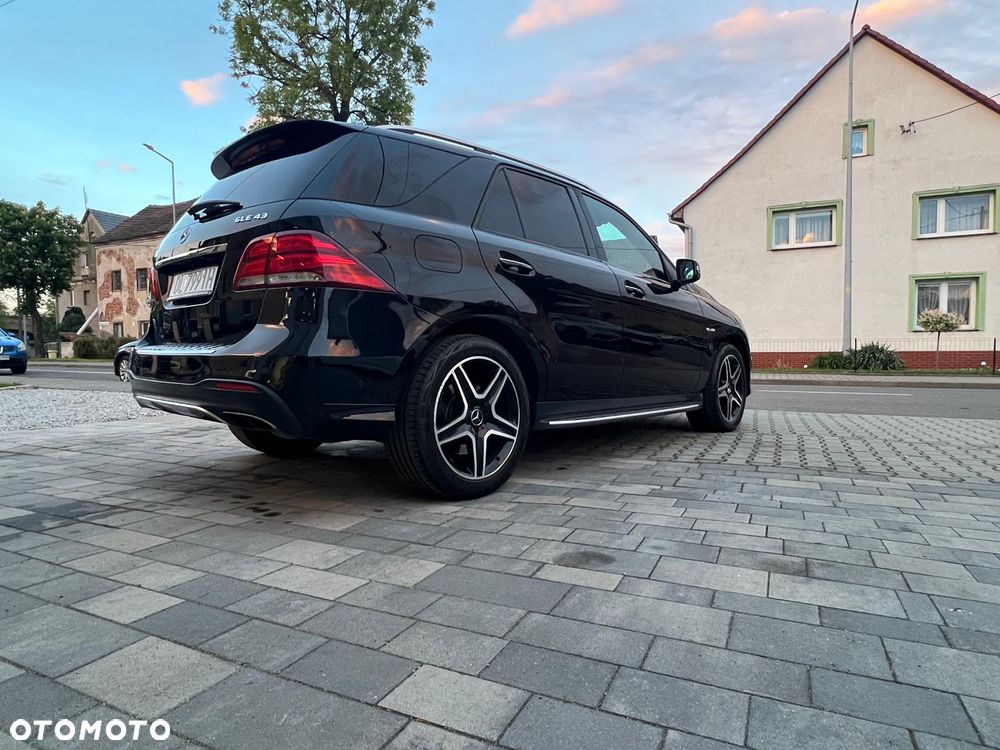 Mercedes-Benz GLE AMG 43 4Matic 9G-TRONIC AMG Line - 8