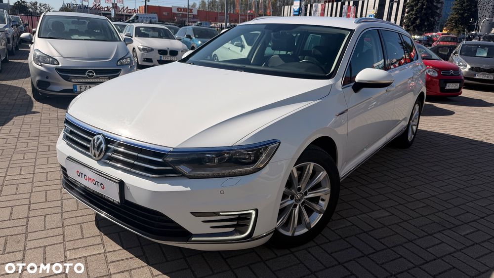 Volkswagen Passat - 27