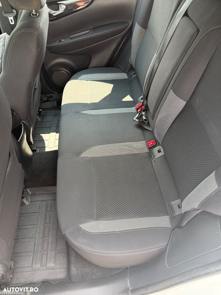 Nissan Qashqai - 22