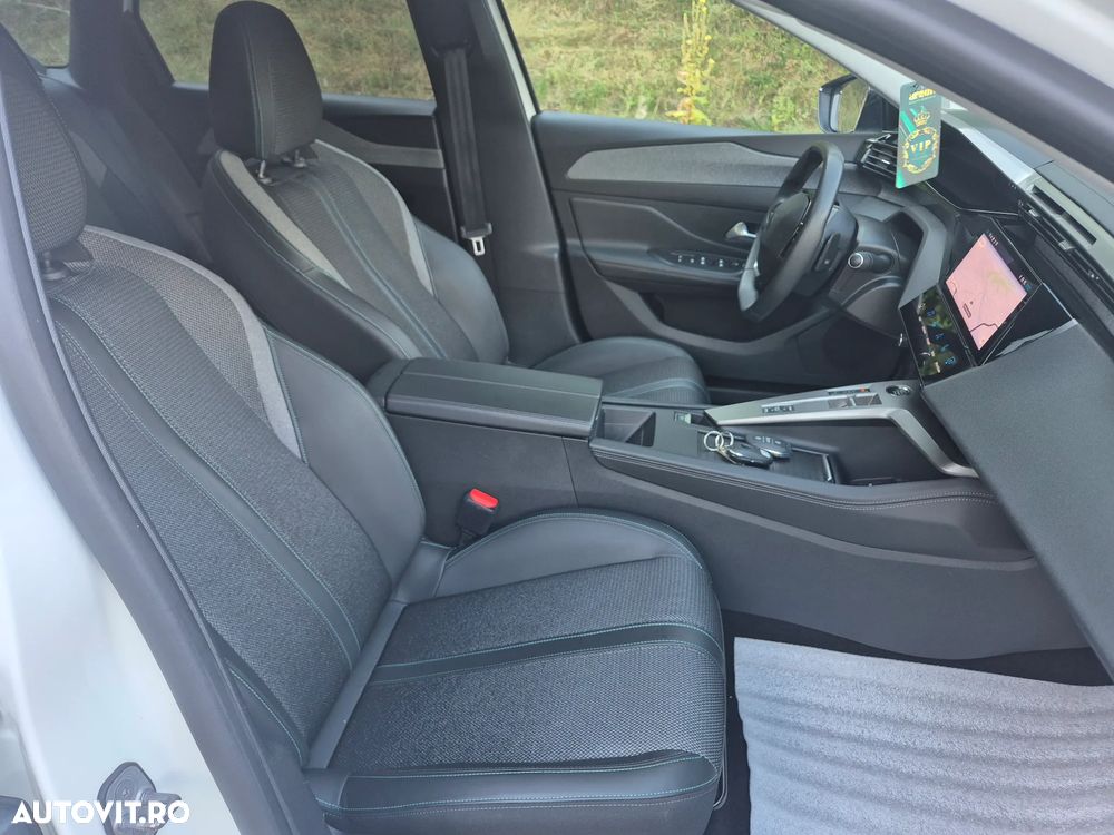 Peugeot 308 SW BlueHDi 130 EAT8 Allure Pack - 15