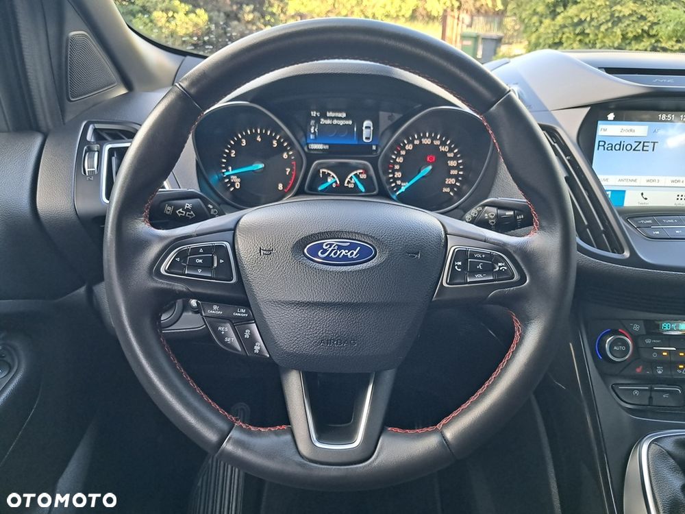 Ford Kuga 1.5 EcoBoost 2x4 ST-Line - 18