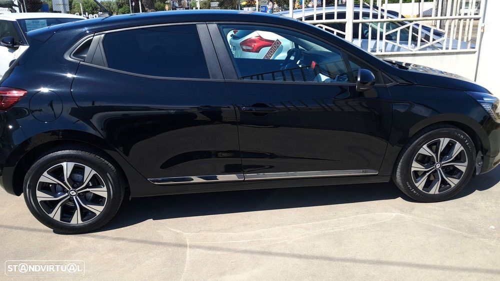 Renault Clio 1.5 Blue dCi Evolution - 26