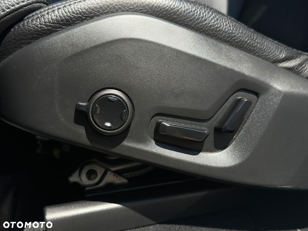 Volvo XC 60 - 11