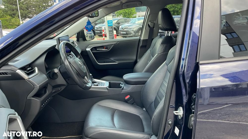 Toyota RAV4 2.5 VVT-iE 4x4 Luxury - 14