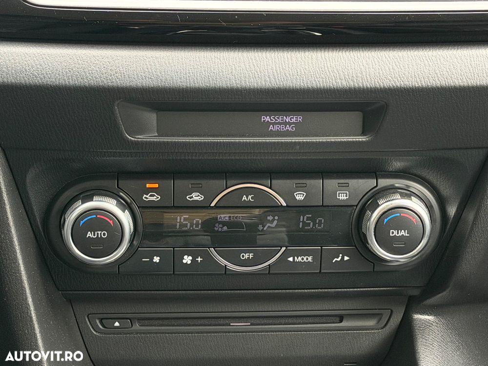 Mazda 3 - 13