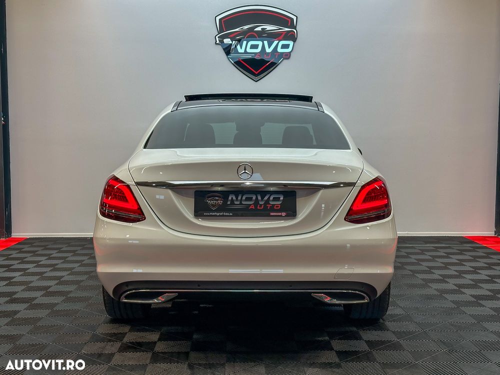 Mercedes-Benz C 300 d 4Matic 9G-TRONIC Avantgarde - 36