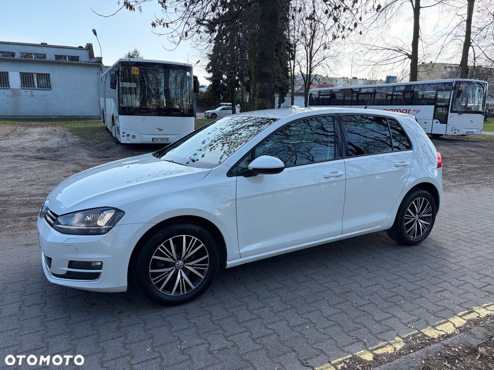 Volkswagen Golf 1.2 TSI BlueMotion Technology Allstar - 2