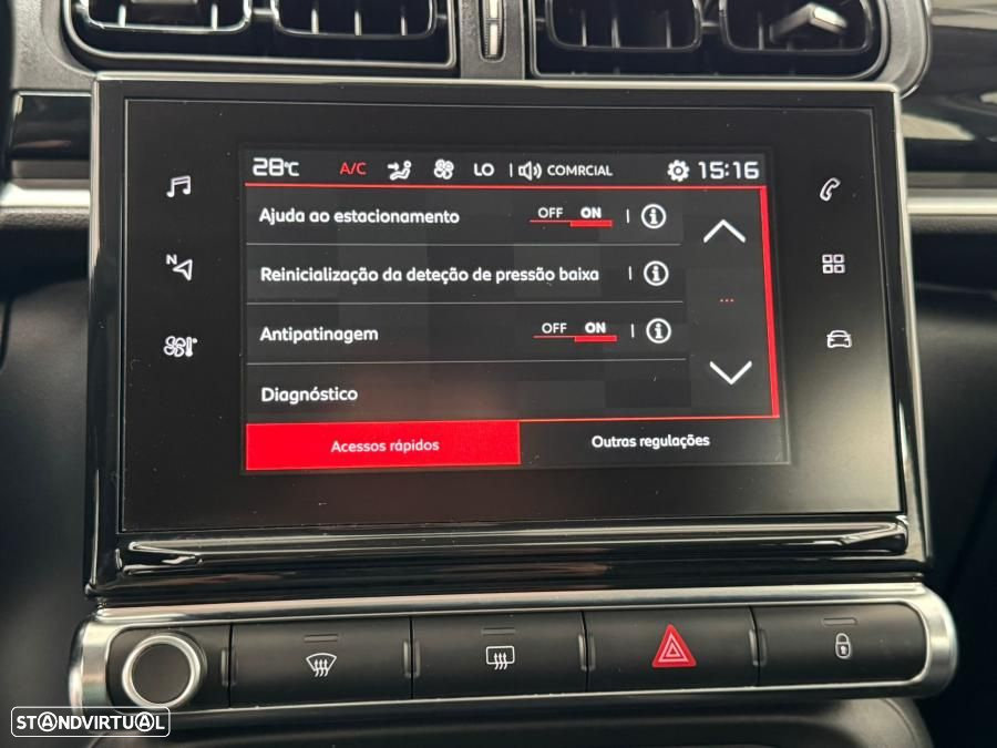 Citroën C3 1.2 PureTech Shine - 23