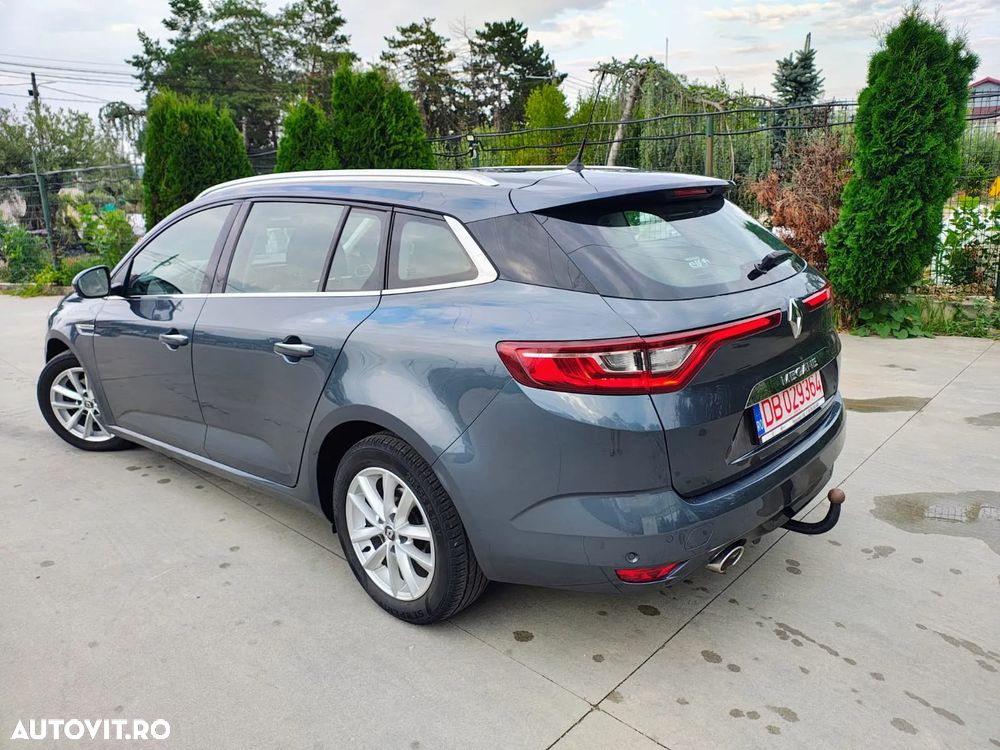 Renault Megane Blue dCi 116 Zen - 5