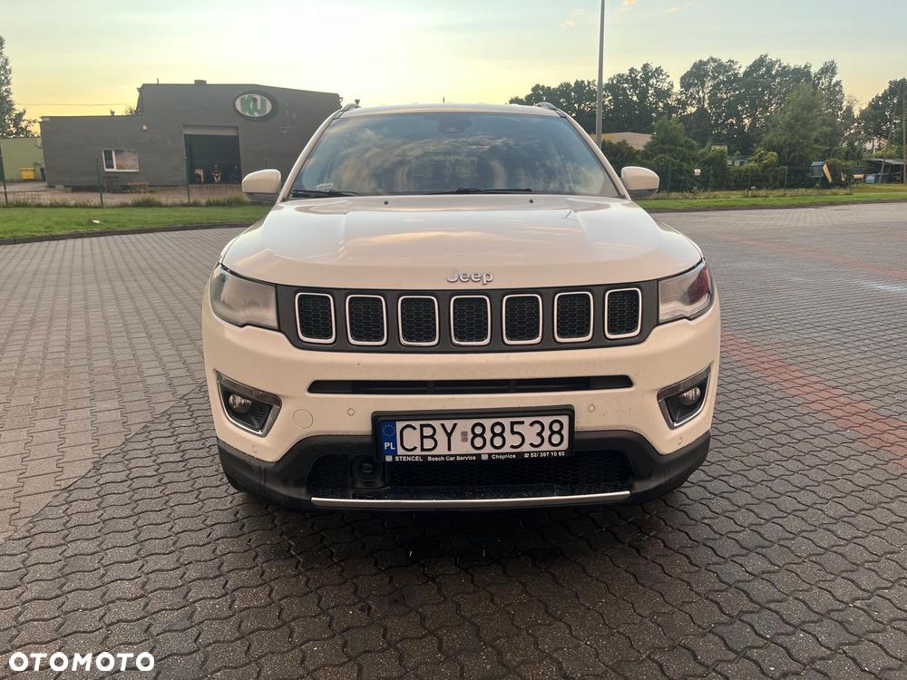 Jeep Compass - 8