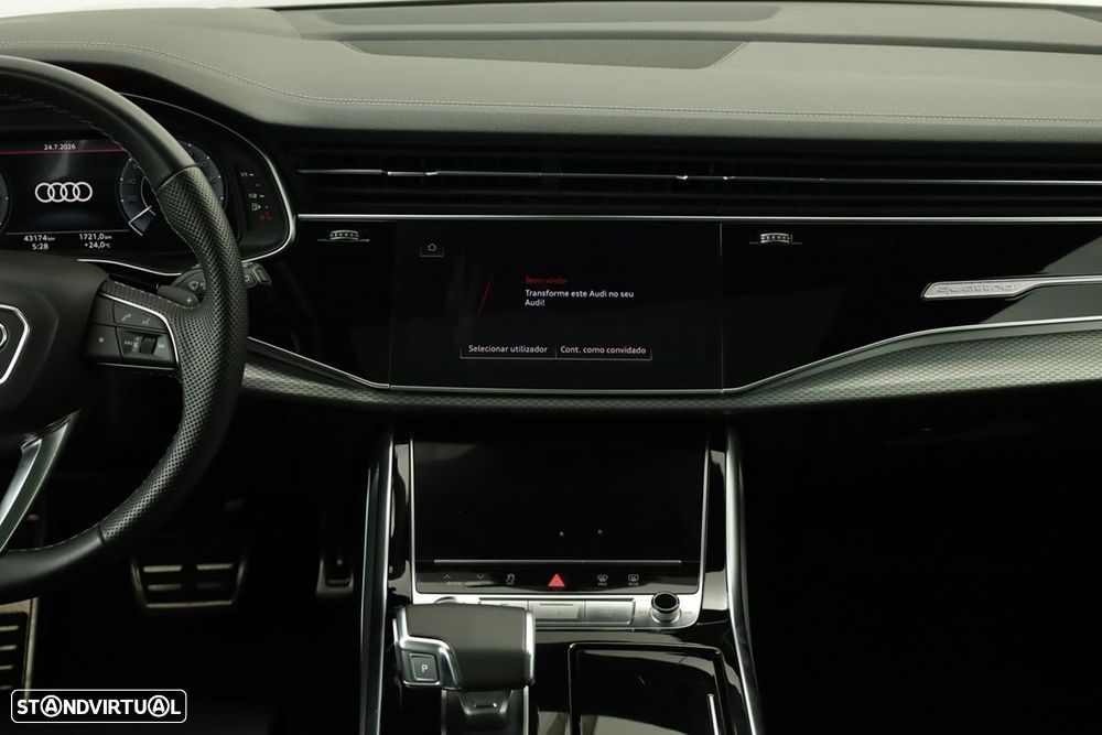 Audi Q8 55 TFSIe quattro Tiptronic - 10