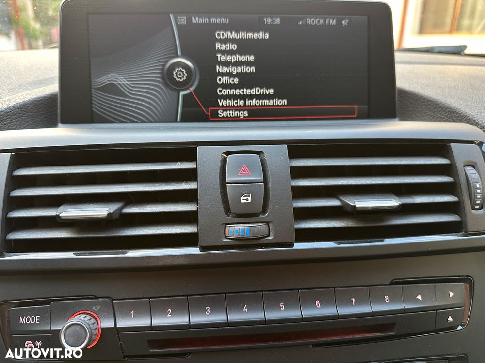 BMW Seria 1 118d Aut. - 25