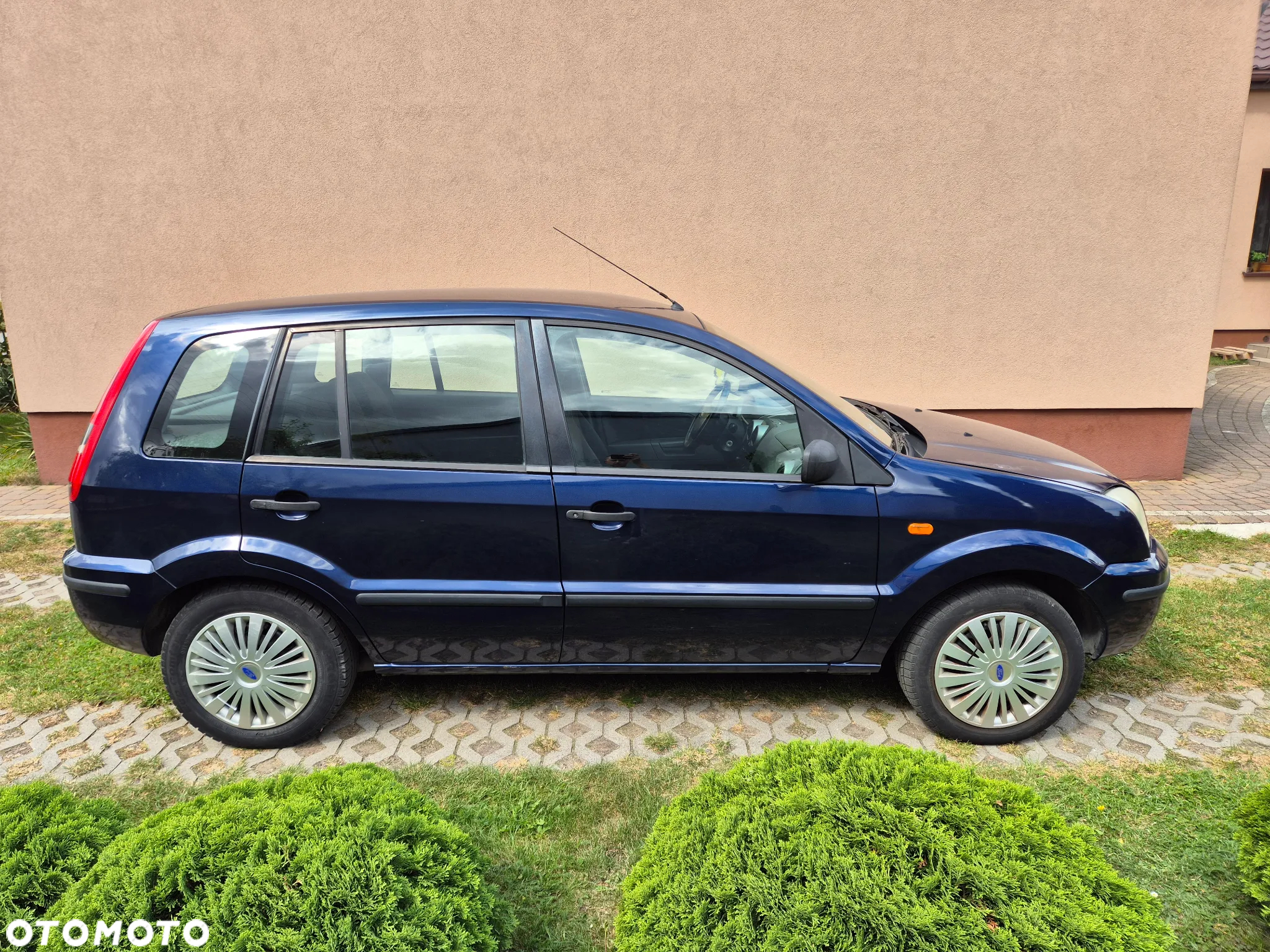 Ford Fusion 1.4 Trend - 12