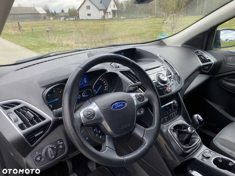 Ford Kuga 2.0 TDCi FWD Titanium - 21