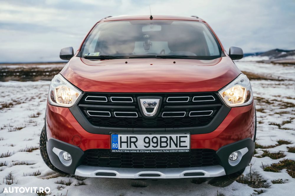 Dacia Lodgy Blue dCi 115 (7-Sitzer) Stepway - 2