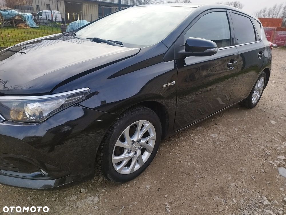 Toyota Auris 1.8 Life - 10