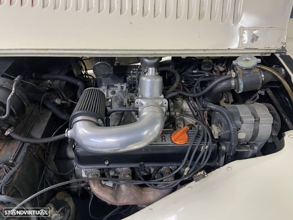 Morgan Plus 8 - 14