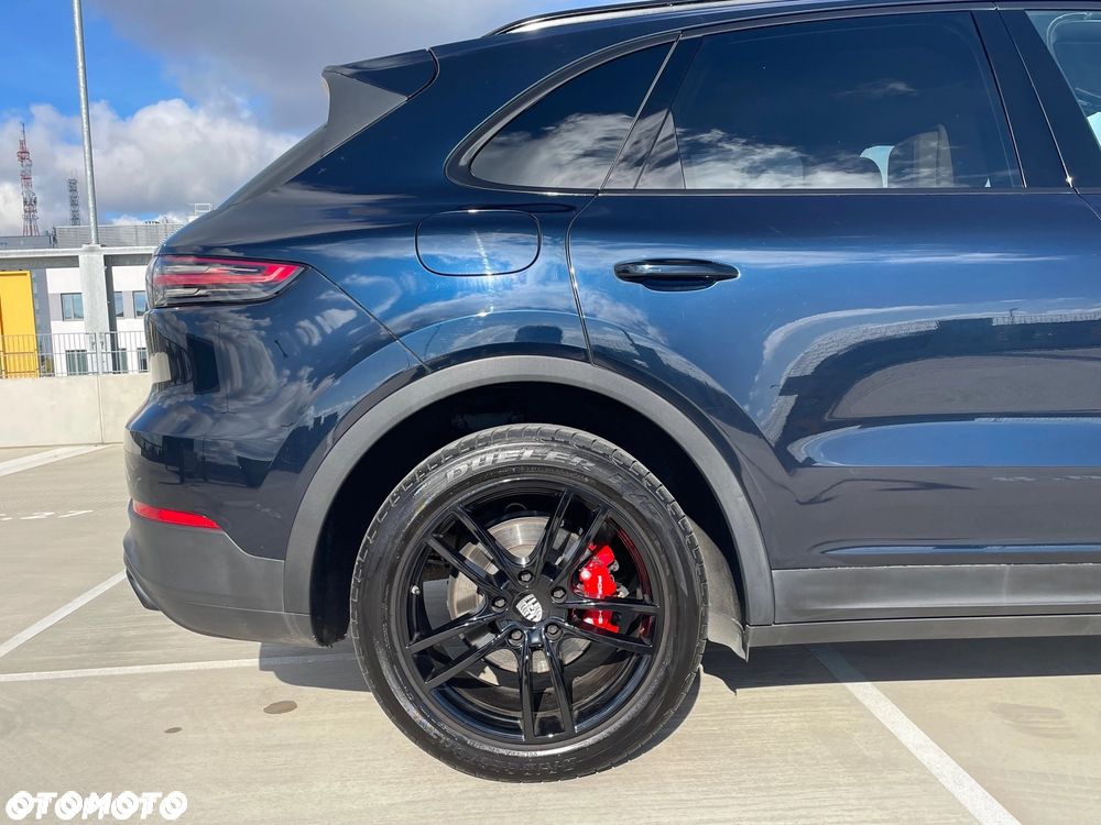 Porsche Cayenne Platinum Edition - 14