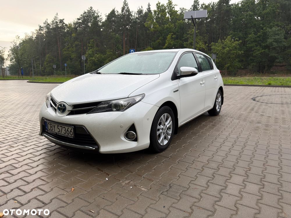 Toyota Auris 1.8 HSD Luna - 3