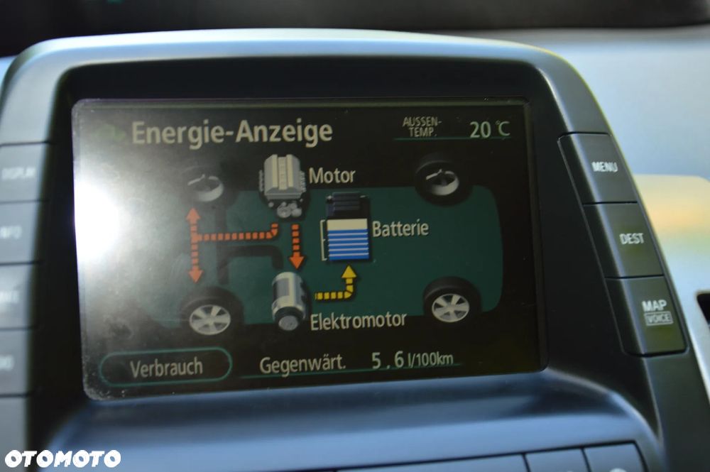 Toyota Prius - 21