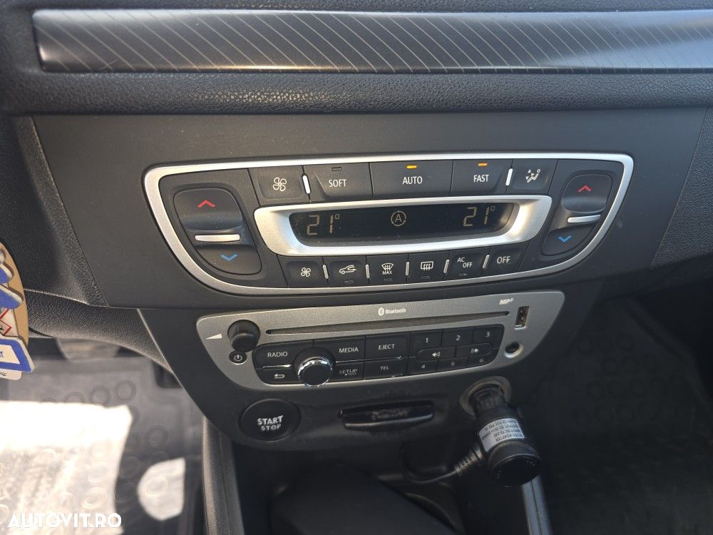 Renault Megane ENERGY dCi 110 Start & Stop Dynamique - 25