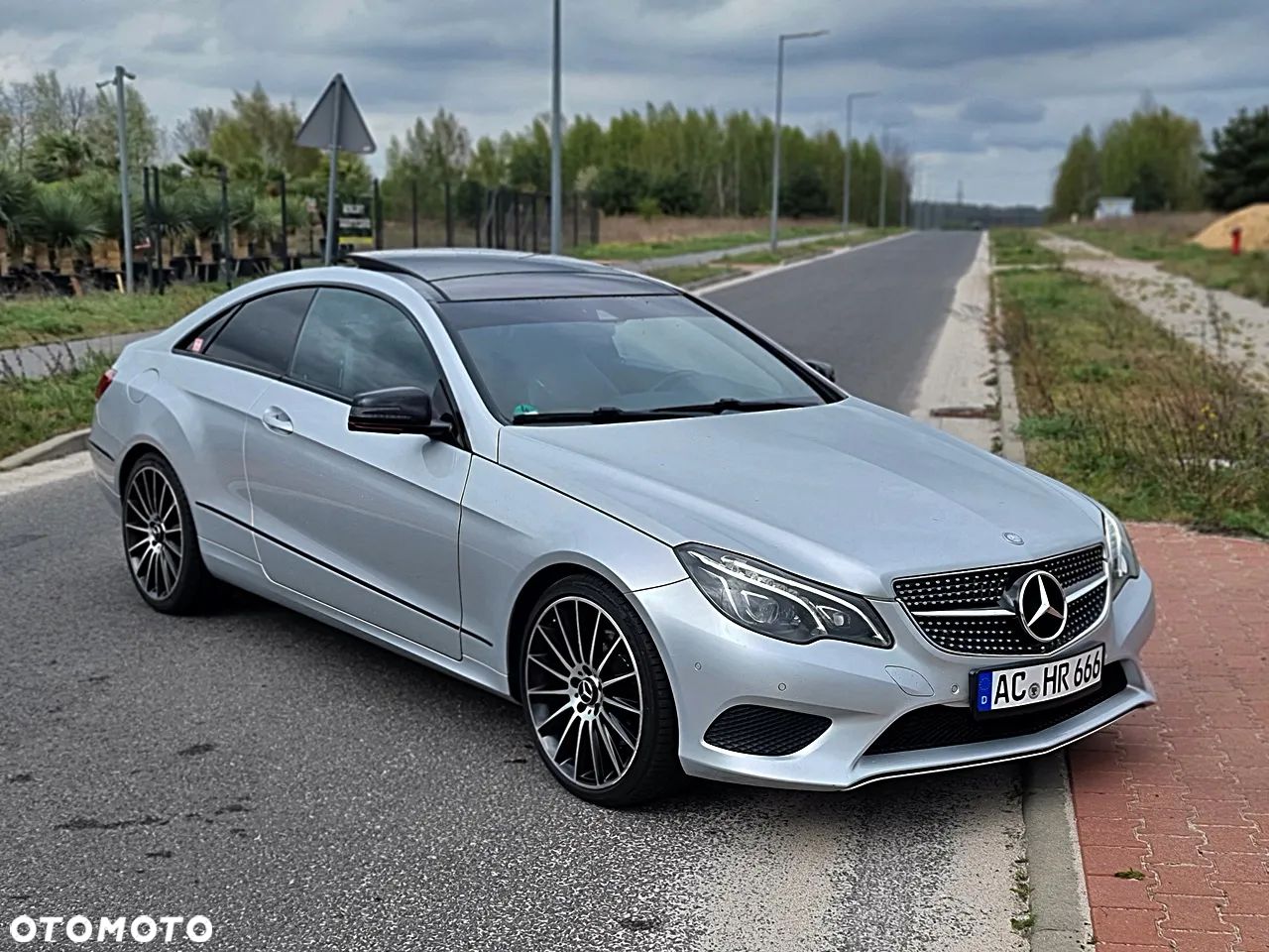 Mercedes-Benz Klasa E - 1
