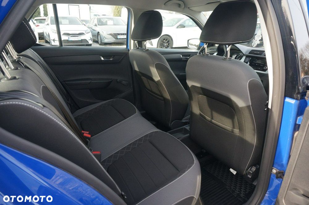 Skoda Fabia 1.0 TSI Ambition - 31