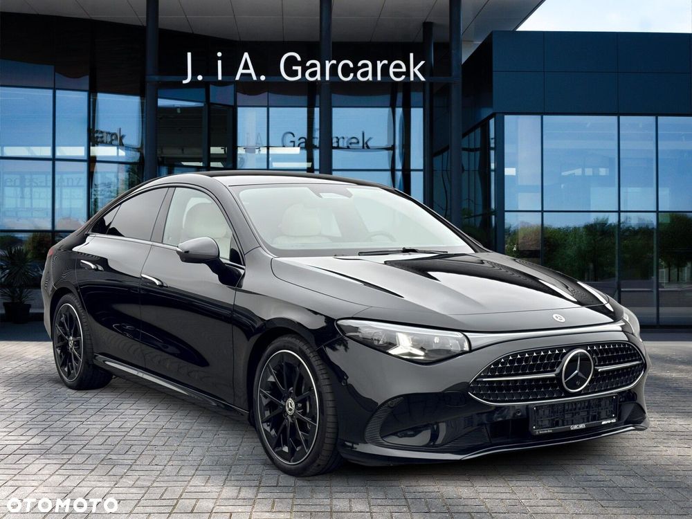 Mercedes-Benz CLA - 8