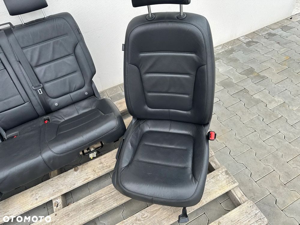 VW TOUAREG 7P 10-18R FOTEL FOTELE GRZANE KOMPLET KANAPA SKÓRA - 2
