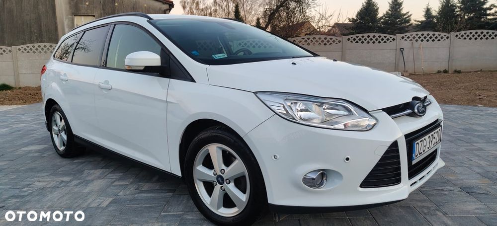 Ford Focus 1.0 EcoBoost Start-Stopp-System TREND - 4