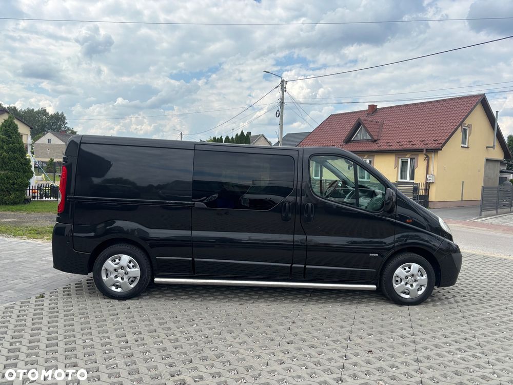 Opel Vivaro - 5