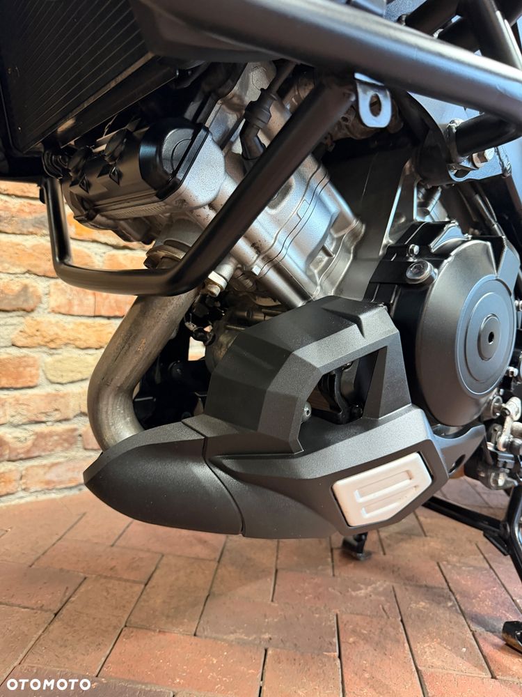 Suzuki DL - 39