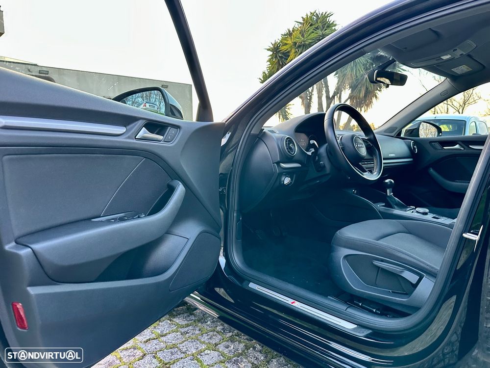 Audi A3 Sportback - 14