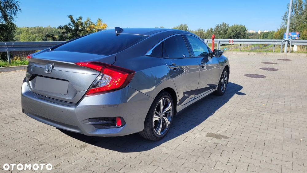 Honda Civic 1.5 T Executive CVT - 12