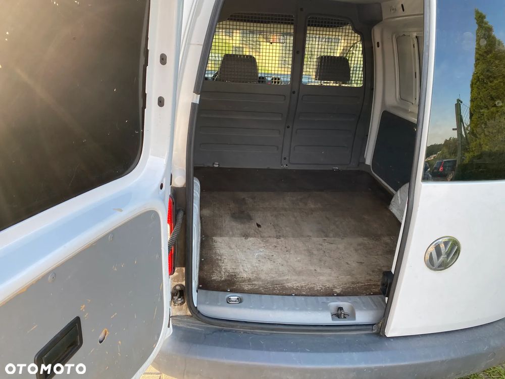 Volkswagen Caddy - 12