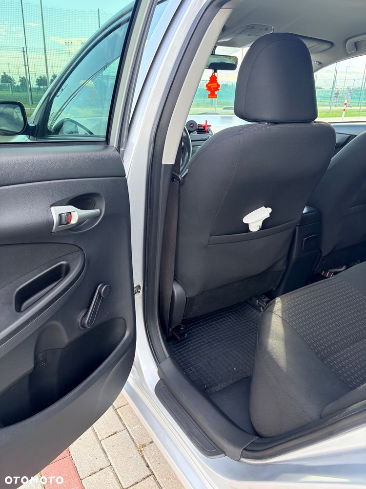 Toyota Corolla 1.6 Premium - 30