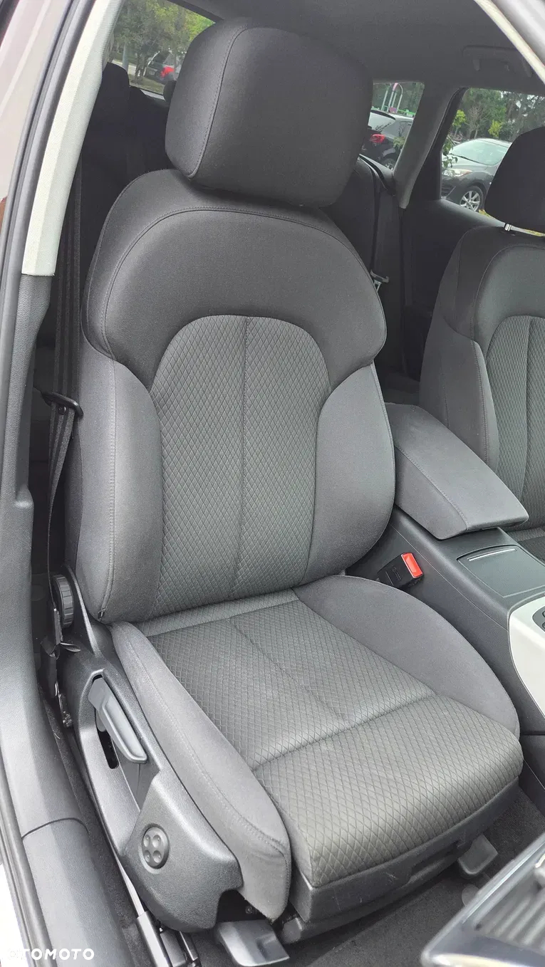 Audi A6 Avant 2.0 TDI Ultra S tronic - 31