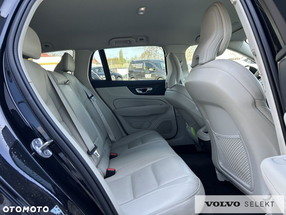 Volvo V60 - 23
