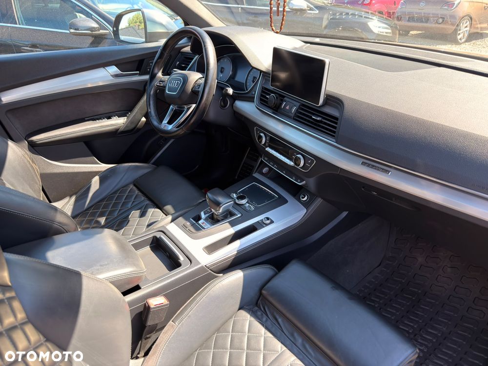 Audi SQ5 - 12