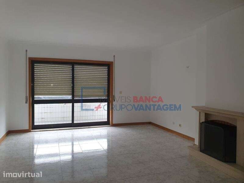 Apartamento T3 em Canelas - Grande imagem: 2/12