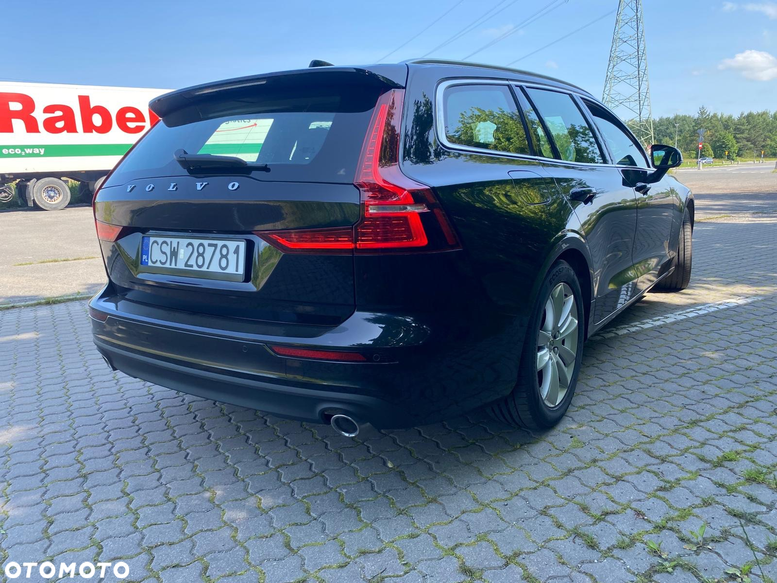 Volvo V60 D4 Momentum - 12