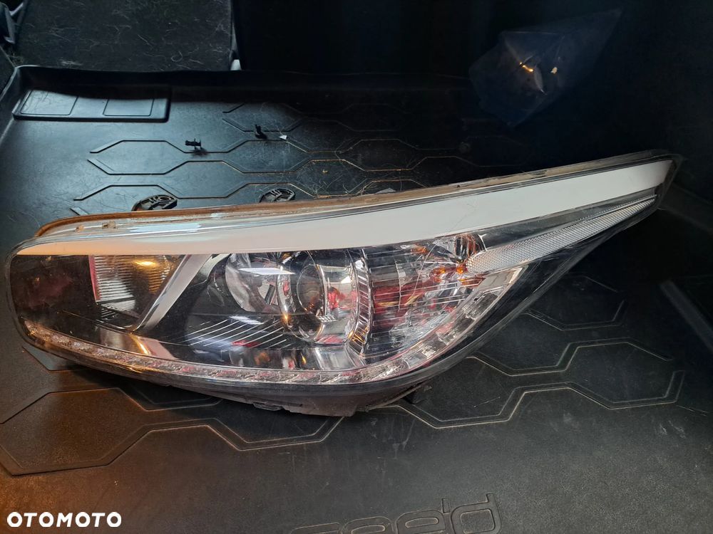 Kia Ceed 1.6 CRDi Vision - 22