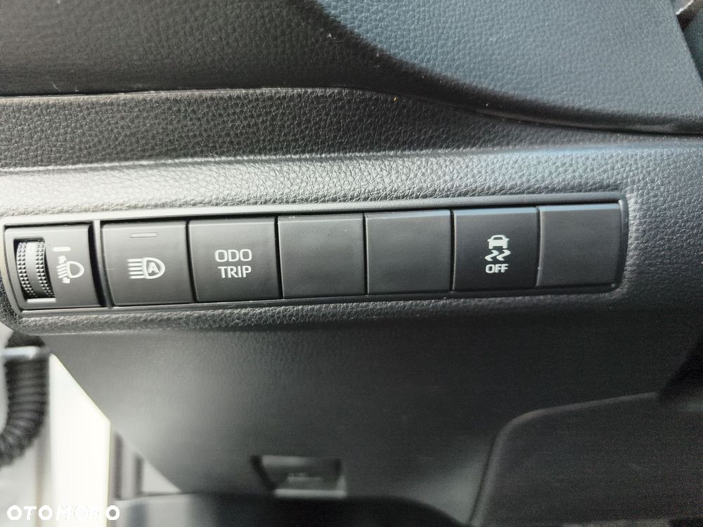 Toyota Corolla 1.8 Hybrid Comfort - 22