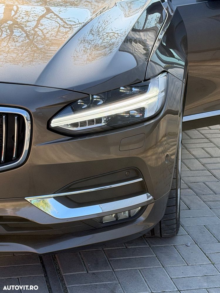 Volvo S90 D5 AWD Geartronic Inscription - 37