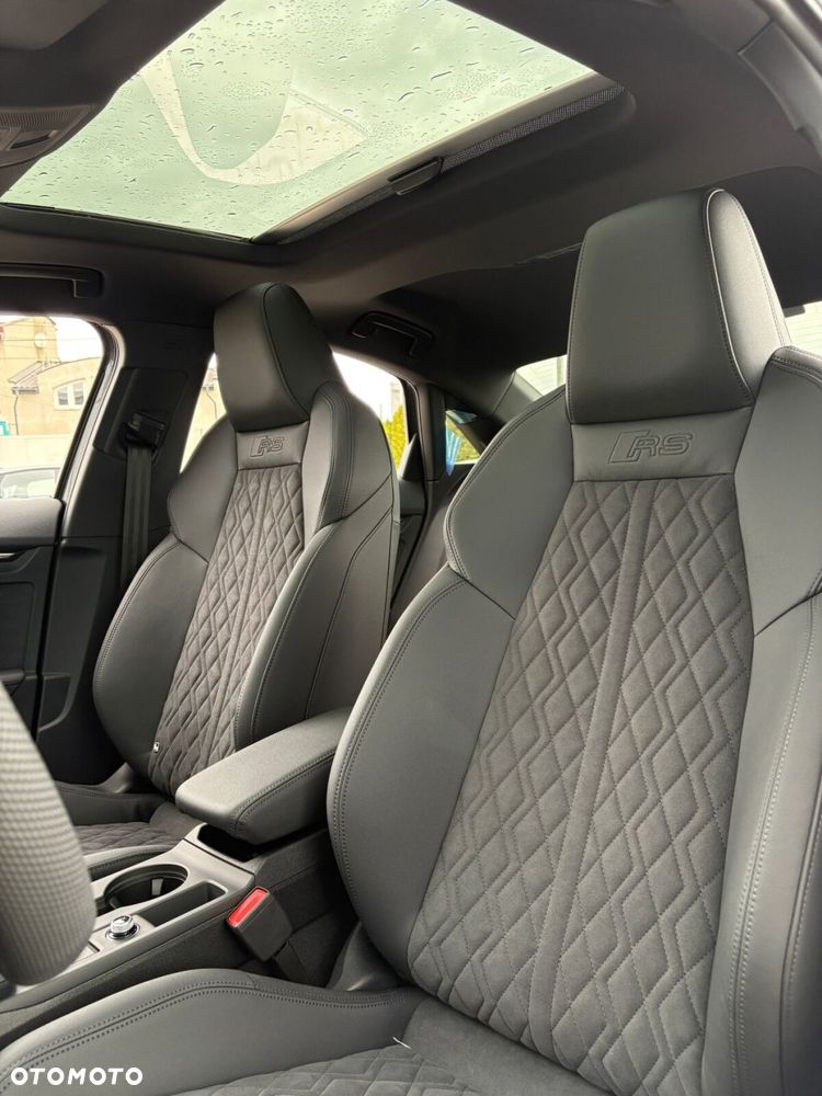 Audi RS3 Limousine - 17