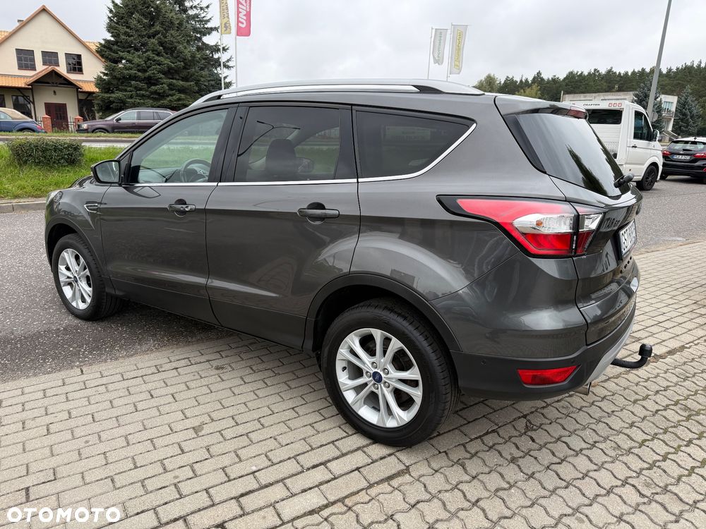 Ford Kuga 1.5 EcoBoost FWD Titanium - 4