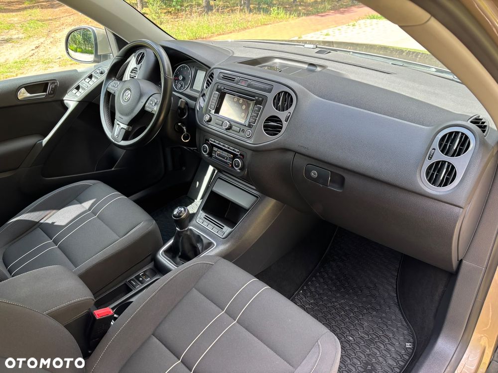 Volkswagen Tiguan - 25