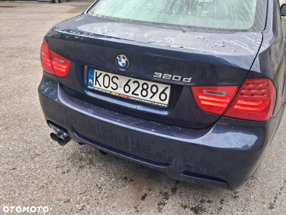 BMW Seria 3 320d xDrive - 4