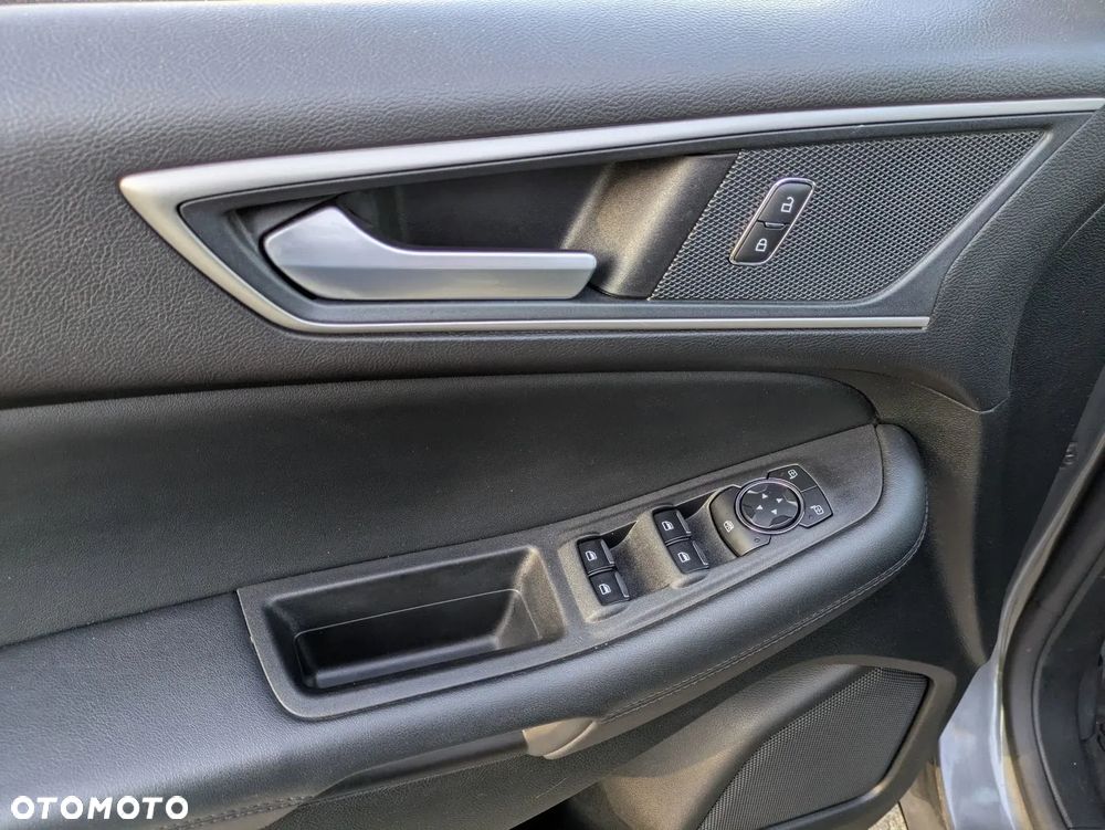 Ford Edge - 21